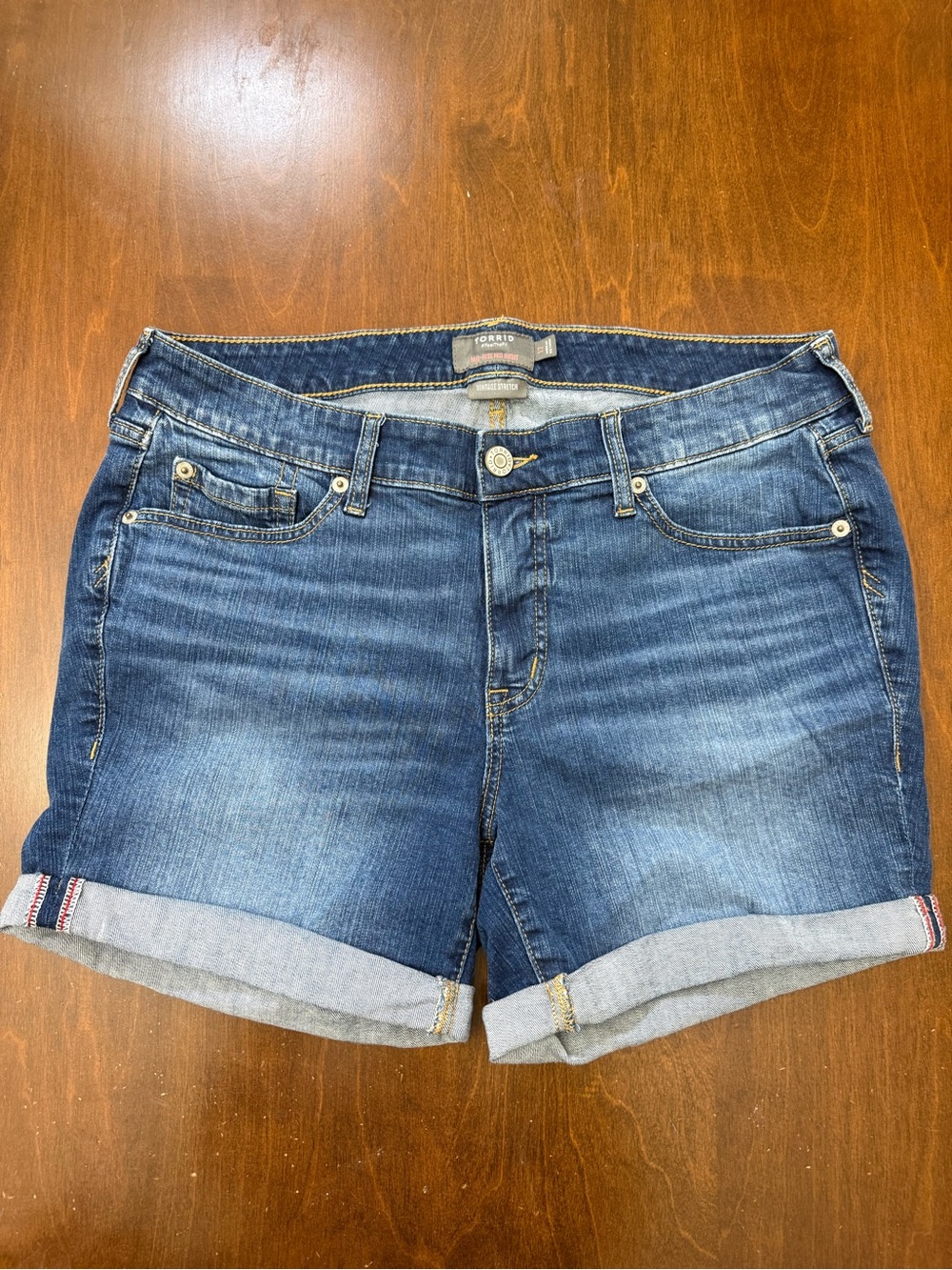Torrid Size 12 Mid Rise Mid Short Vintage Stretch Jean Shorts Like New